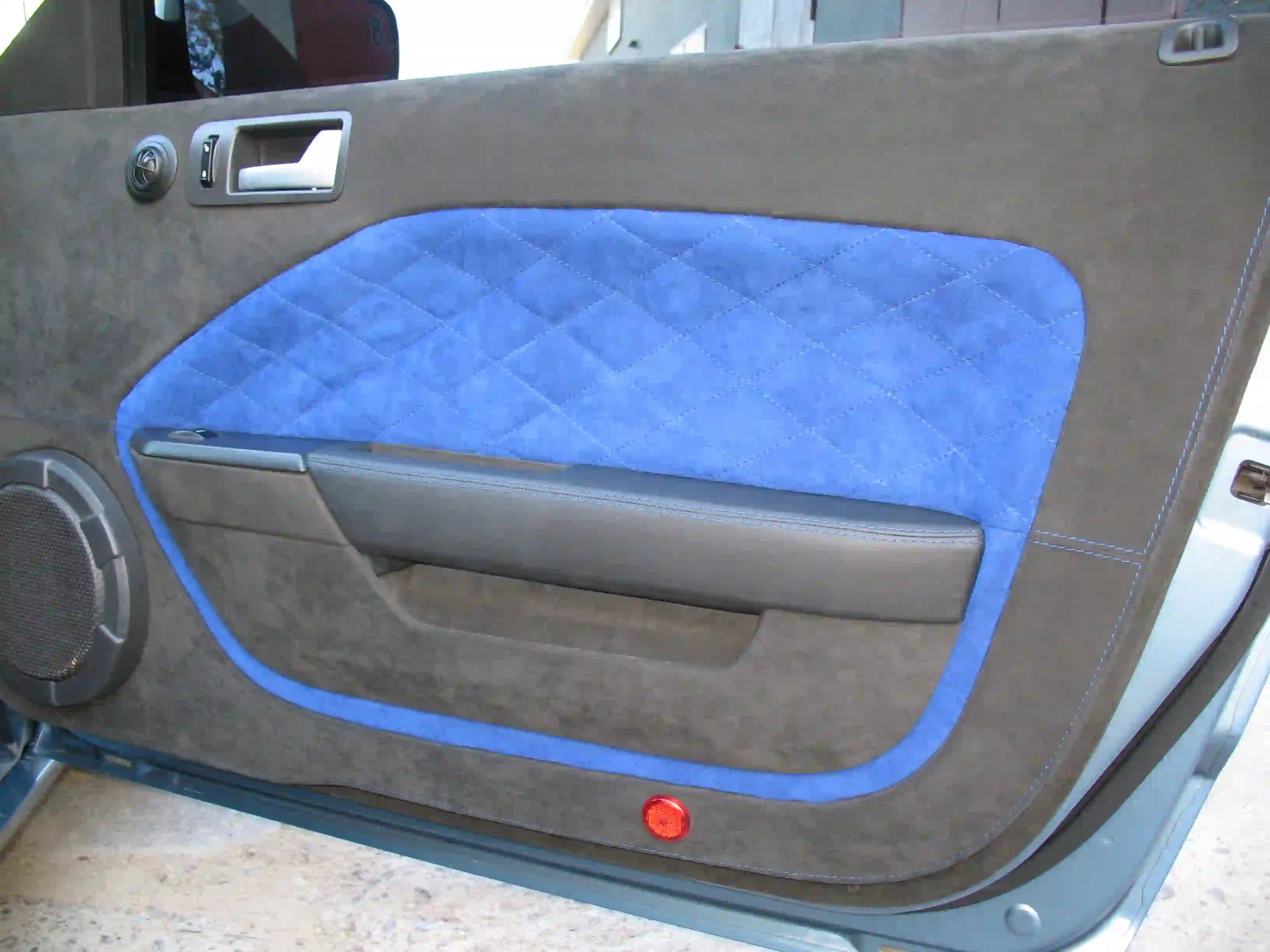 /gallery_page_door_panel/gallery_page_door_panel_slide(5).webp